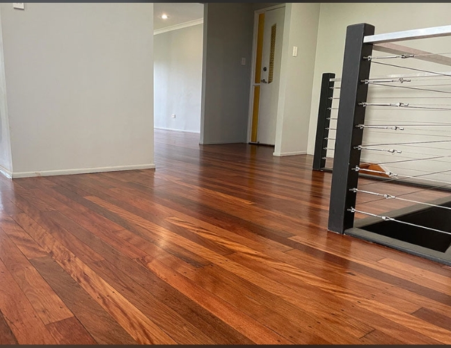 Professional Wooden Floor Polishing Services | Cleanoza